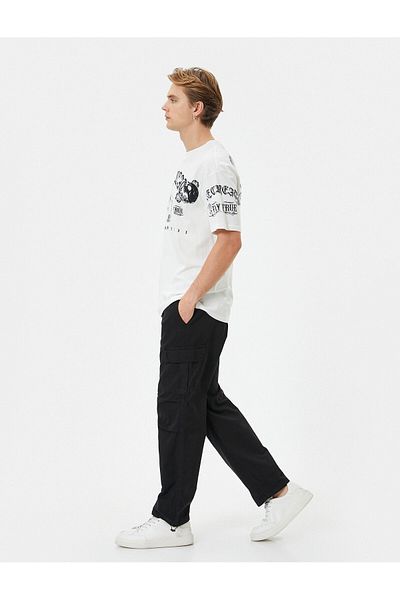 Koton Lockere Cargo-Fallschirmhose mit elastischem Taillentaschendetail und Stoppern