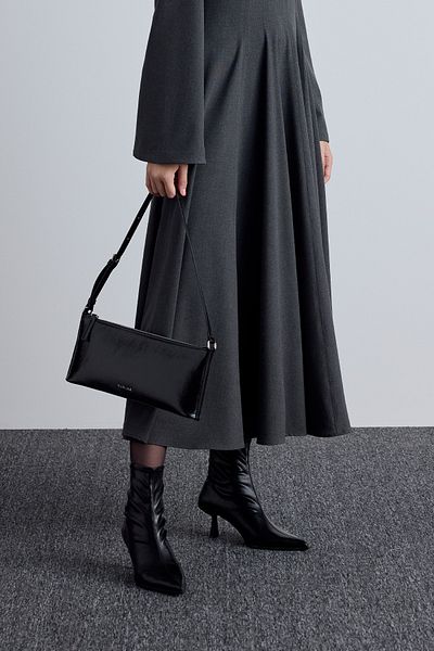 Manuka Black Patent Leather Bag - Thin Strap