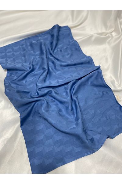 Butik ŞAL JACQUARD CU MODEL DE FEMEI