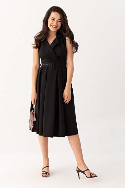 bayansepeti Flexibilní tkanina s dvojitým límcem pásek s detailním řasením pod kolena, černé večerní šaty 59434