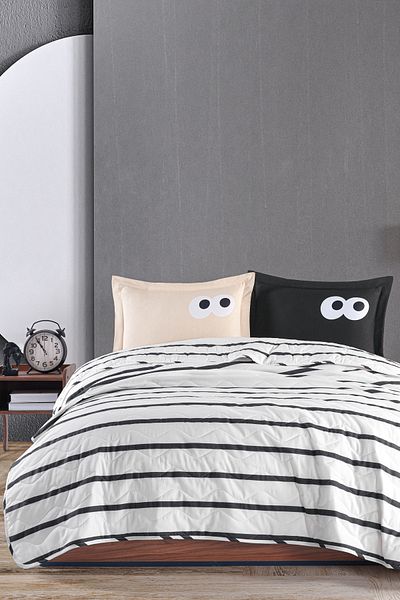 Eponj Home Double Quilted Bedspread Set - Black and Brown