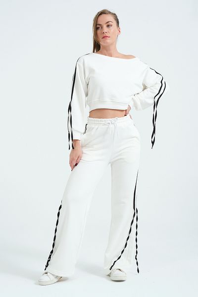 Owut Collection Γυναικείο Σετ Φούτερ με Λεπτομέρεια Λευκό Loose Cut