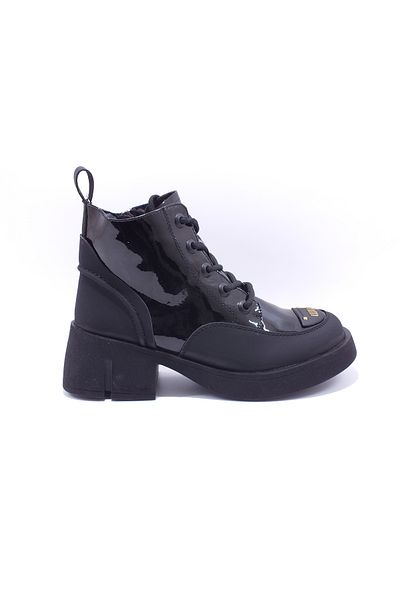 Guja 24K405-1 Patent Leather Heeled Boots (Form Is Small Size 1)