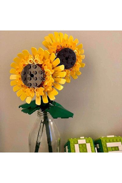 TOYFEST لعبة بناء متعددة الأجزاء من Iconic Sunflower 40524