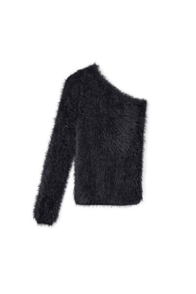 İpekyol Plush Knitwear with Asymmetrical Sleeves