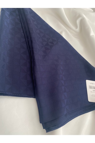 Butik شال جاكار منقوش للنساء