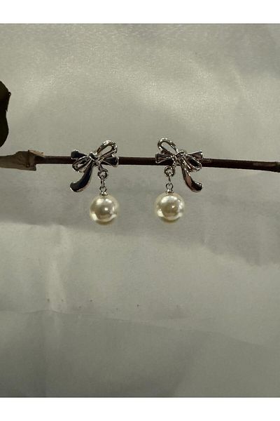HERA Pearl Bow Earrings