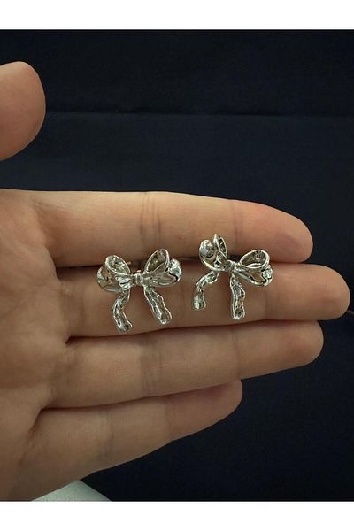 HERA Minimal Bow Earrings