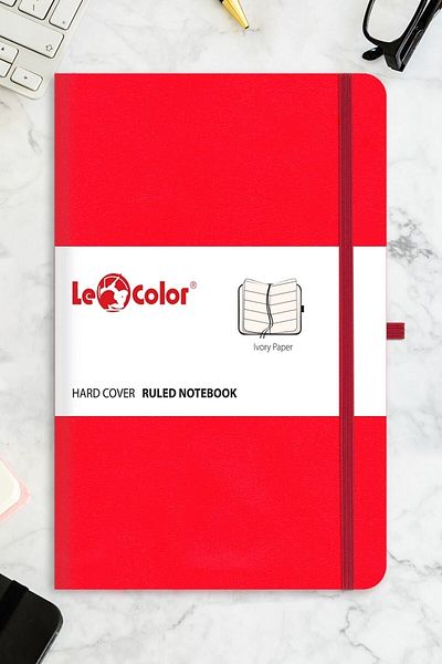 Le Color دفتر ملاحظات كلاسيكي غير مؤرخ، مقاس 13x21، أحمر مخطط