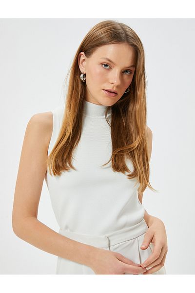 Koton Knitwear Sleeveless Turtleneck Top