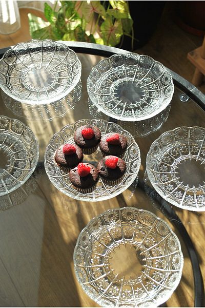 Qualitev Oslo Glass Crystal Model - 14 cm Dessert Breakfast Cookie and 6-Piece Plate