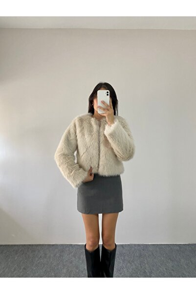 urban royce Mng model bej peluş ceket