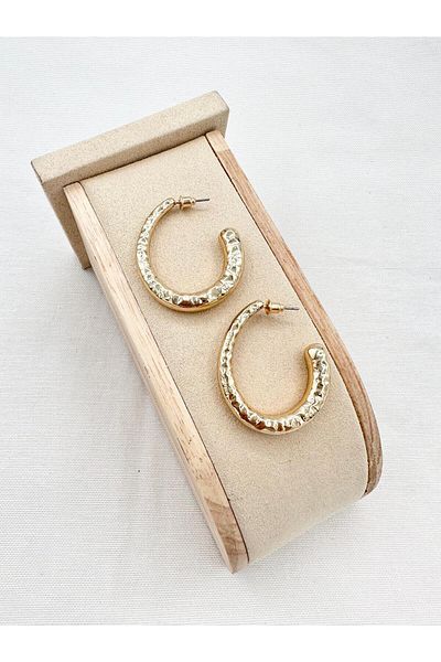 Jerie Ellipse C Look Textured Medium Size Hoop Earrings