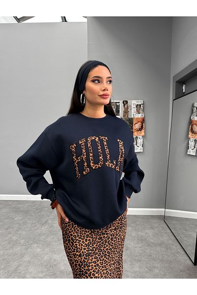 ESRAHELVACI Three Thread Raised Hola Sweatshirt