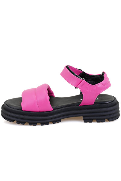 Desa Women's Pink Wedge Sole Leather Sandals