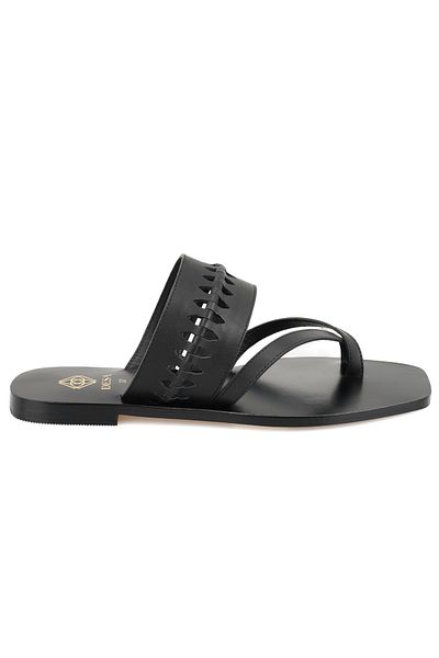 Desa Women's Black Flip-Flop Leather Slippers