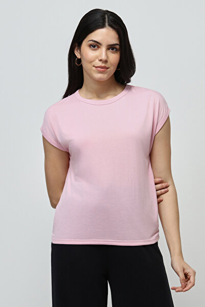 RİNA تي شيرت أساسي باللون الوردي