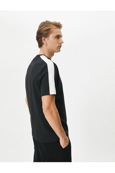 Koton Crew Neck Thick Grammed T-Shirt Stripe Detailed Short Sleeve