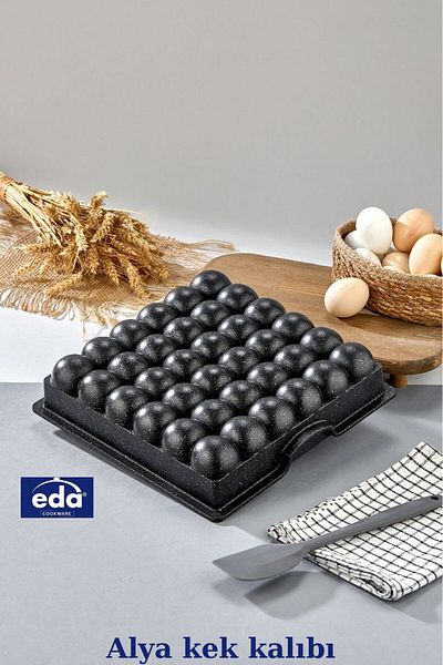 Eda قالب كعكة اليا
