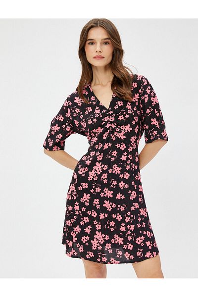 Koton Μίνι Φόρεμα Viscose - Floral print, κοντό μανίκι, λαιμόκοψη V