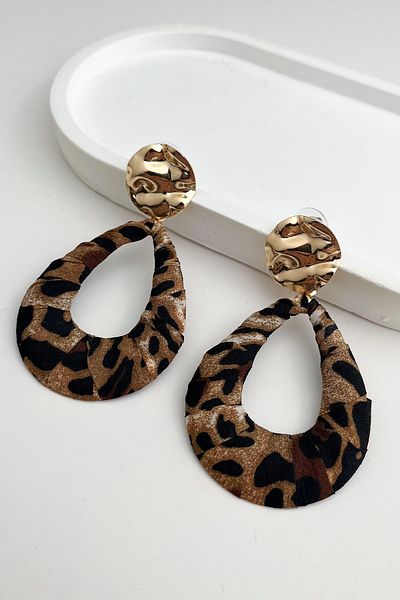 Modex Gold Metal Detailed Oval Leopard Dangle Earrings (7cm)