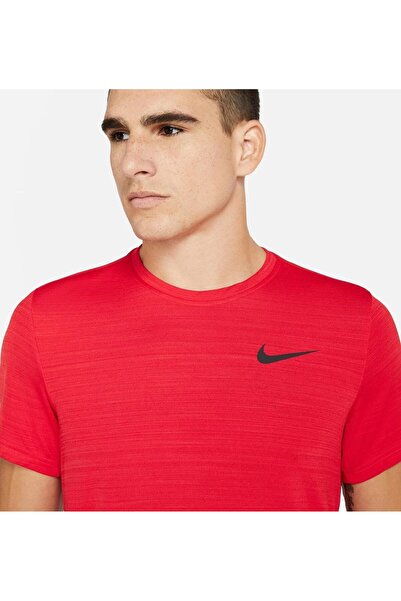Nike Μπλουζάκι προπόνησης για τρέξιμο Dri Fit Superset Top Ανδρικό μπλουζάκι για τρέξιμο κόκκινο