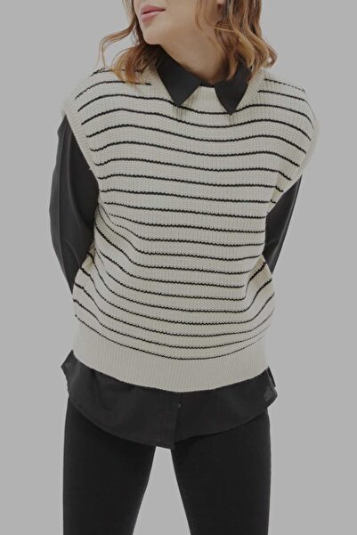 Esmilda Bisiklet Yaka Çizgili Süveter