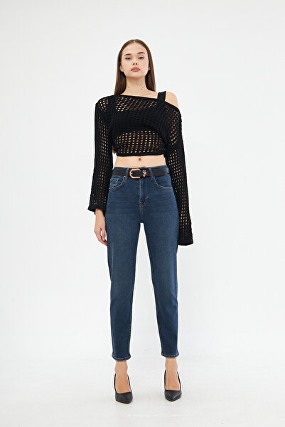 cracpot Trend sezone 2025: Mom regular jeans
