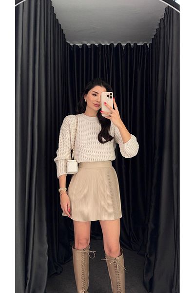 HAZELANNA Pleated Leather Cream Shorts Skirt