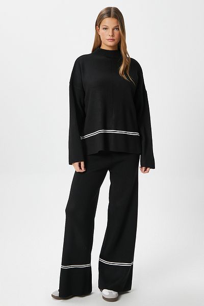 Ritnice Women's Reina Black Ecru Bottom Top Knitwear Set