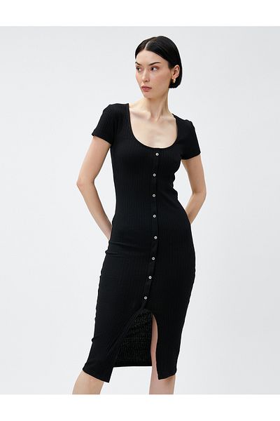 Koton Slim-Fit-Midikleid mit geknöpftem Schlitz
