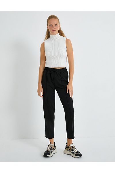 Koton Gerippte Crop-Hose