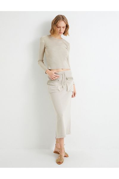 Koton Crew Neck Long Sleeve Shoulder Detailed T-Shirt