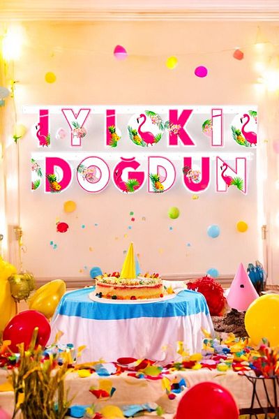 VibeHome Τοιχογραφία με θέμα το Flamingo "Happy Birthday" - Για πάρτι γενεθλίων και διασκεδαστικές εκδηλώσεις