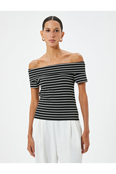 Koton Detail ohybu trička Madonna s krátkým rukávem s límečkem