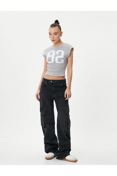 Koton Sleeveless Crop T-Shirt Crew Neck Slim Fit Cotton