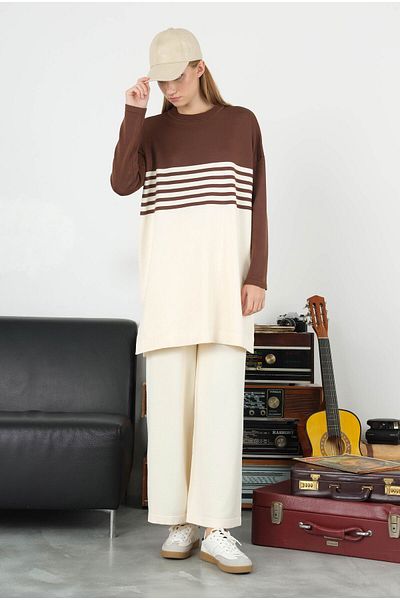 HEQA Brown and Ecru Striped Knitwear Sweater