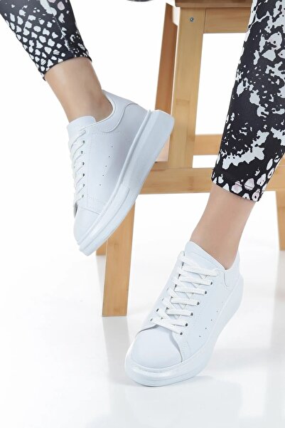 KAFKASLAR AYAKKABI ORTOPEDİK DÜZ BEYAZ KALIN TABAN SNEAKERS SPOR AYAKKABI