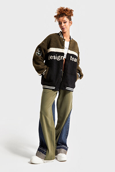 its basic Жіночий хакі чорний колір Тедді тканина Oversize дизайн Коледж куртка