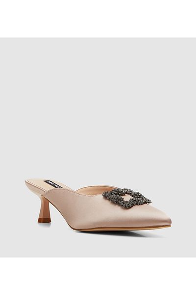 Nine West Women Champagne Sandals