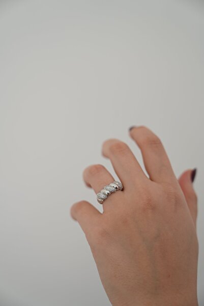 Ladies&Gentlemen خاتم VIP بتفاصيل حجر الزركون