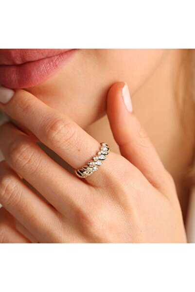 Sembol Gold Kruvasan Altın Yüzük Taşlı