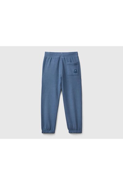 United Colors of Benetton Pantaloni de sport pentru băieți, albastru, cu buzunar pe spate, cu logo, cu talie elastică, cu șnur