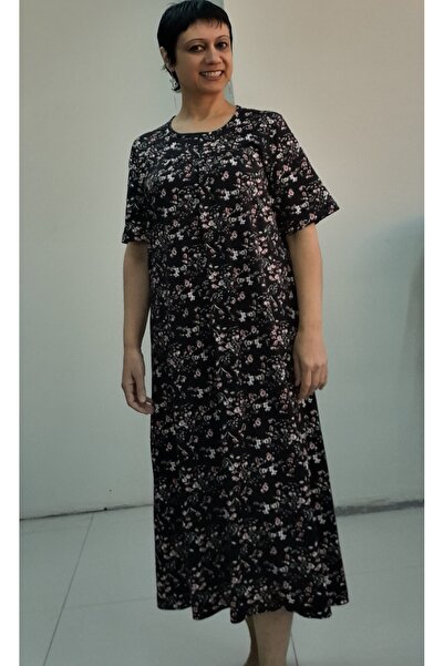 Mertcan Butik Önü arkası robadan kesik büzgülü siyah çiçekli kısa kollu penye viskon elbise