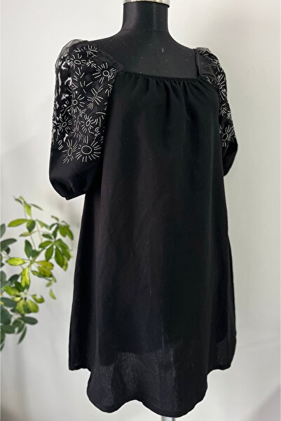 VENÜS MODA by Pınar Μαύρο Φόρεμα Τουνίκ με Μανίκια Μπαλόνια Λέιζερ Με κέντημα