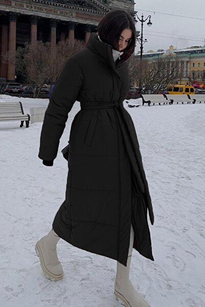 Madmext Černý dámský kabát Long Puffer MG1397