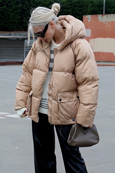 Madmext Béžový oversize kabát do kapsy Mg1358