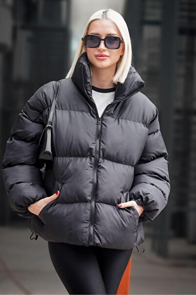 Madmext Černá základní oversize dámská bunda Puffer Mg1550