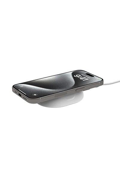 Belkin WIA008BTBK Boostcharge Pro Magsafe Katlanır Qi2 15W Şarj Standı-Beyaz