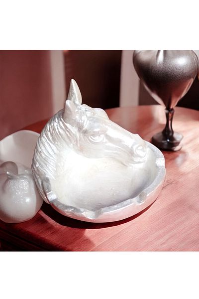 Uğur Böceği Ticaret Decorative Ashtray Object - Horse Head Design